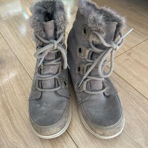 Sorel explorer Joan boots